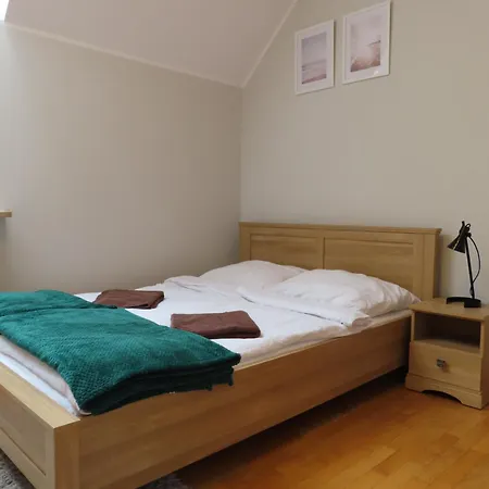 Hotel Dobry Zakatek Dom Rekolekcyjny Konstancin-Jeziorna Exteriér fotografie