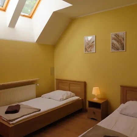 Hotel Dobry Zakątek Dom Rekolekcyjny Konstancin-Jeziorna Zewnętrze zdjęcie