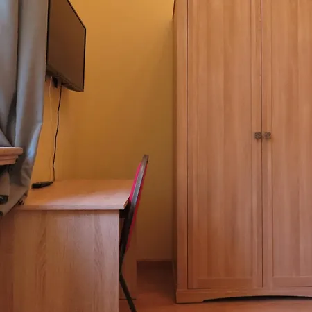Hotel Dobry Zakatek Dom Rekolekcyjny Konstancin-Jeziorna Exteriér fotografie