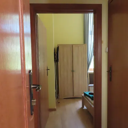 Hotel Dobry Zakatek Dom Rekolekcyjny Konstancin-Jeziorna Exteriér fotografie