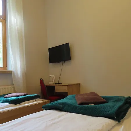 Hotel Dobry Zakatek Dom Rekolekcyjny Konstancin-Jeziorna Exteriér fotografie