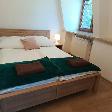 Hotel Dobry Zakatek Dom Rekolekcyjny Konstancin-Jeziorna Exteriér fotografie