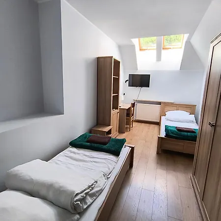 Hotel Dobry Zakatek Dom Rekolekcyjny Konstancin-Jeziorna Exteriér fotografie