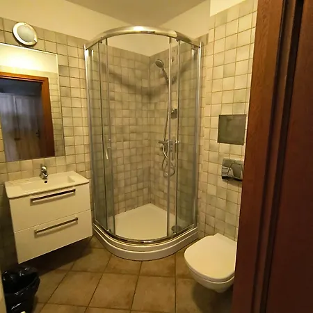 Hotel Dobry Zakatek Dom Rekolekcyjny Konstancin-Jeziorna Exteriér fotografie