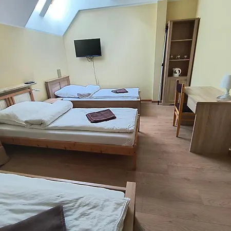 Hotel Dobry Zakatek Dom Rekolekcyjny Konstancin-Jeziorna Exteriér fotografie