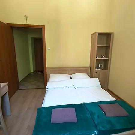 Hotel Dobry Zakatek Dom Rekolekcyjny Konstancin-Jeziorna Exteriér fotografie