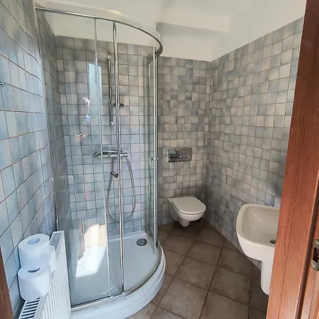 Hotel Dobry Zakatek Dom Rekolekcyjny Konstancin-Jeziorna Exteriér fotografie