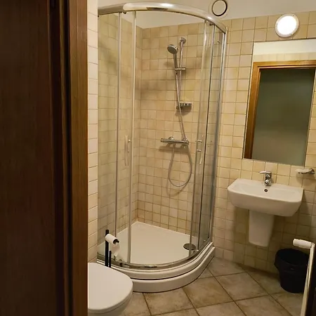 Hotel Dobry Zakatek Dom Rekolekcyjny Konstancin-Jeziorna Exteriér fotografie