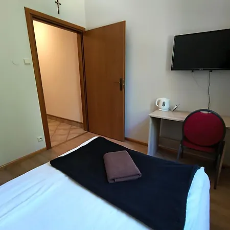 Hotel Dobry Zakatek Dom Rekolekcyjny Konstancin-Jeziorna Exteriér fotografie