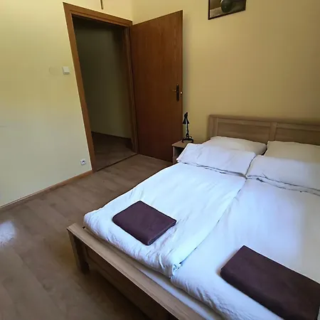 Hotel Dobry Zakatek Dom Rekolekcyjny Konstancin-Jeziorna Exteriér fotografie